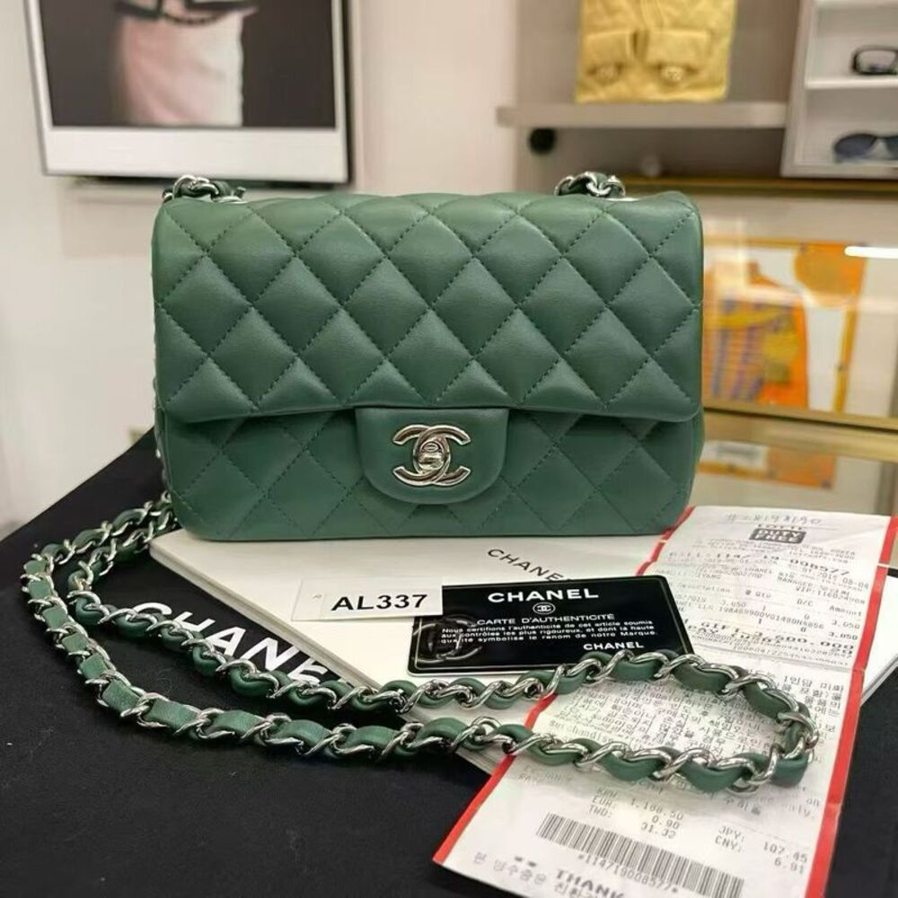 Chanel Women Pre-Loved Bag Brand New Condition